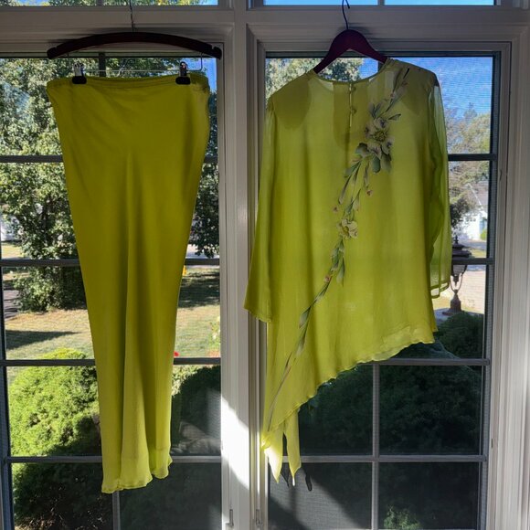 Yolanda Lorente Hand-Painted Floral Chiffon Two-Piece Set - Picture 1 of 4